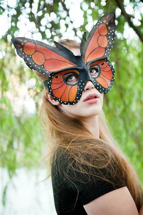 fantasia de borboleta - corte de cabello mujer corto